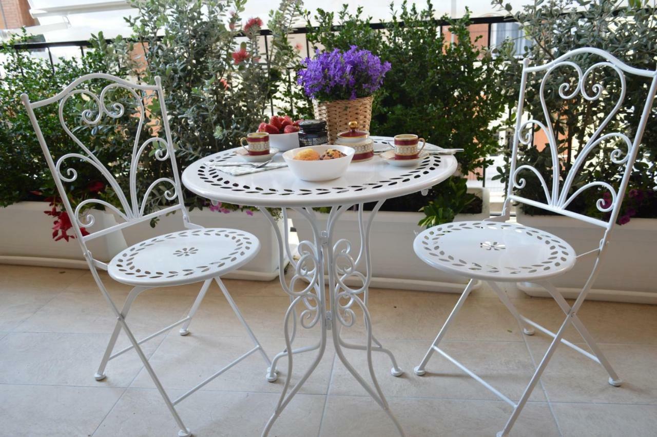 Via Dante Luxury Home Bari Bagian luar foto