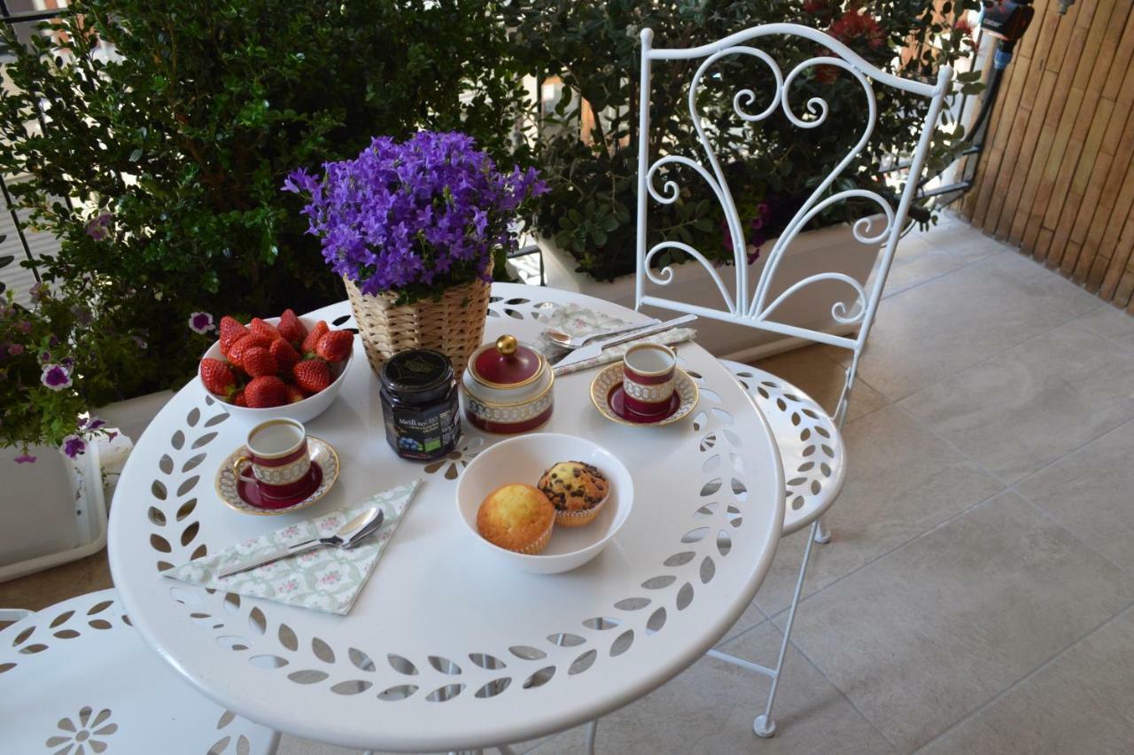 Via Dante Luxury Home Bari Bagian luar foto