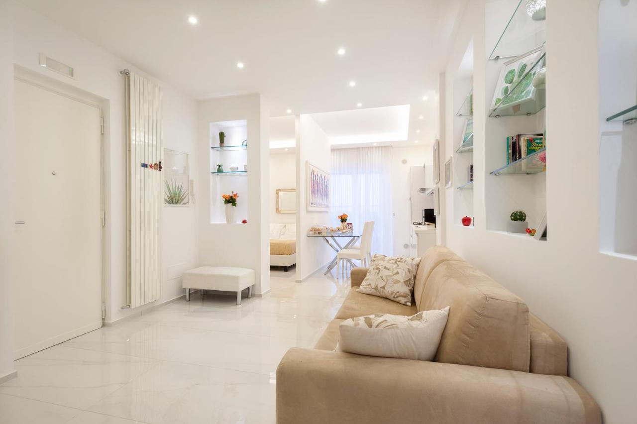 Via Dante Luxury Home Bari Bagian luar foto